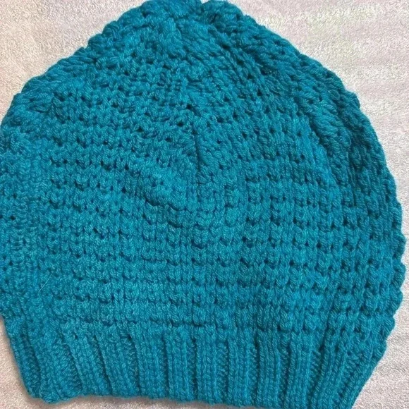 KNIT CAP - Picture 2 of 2